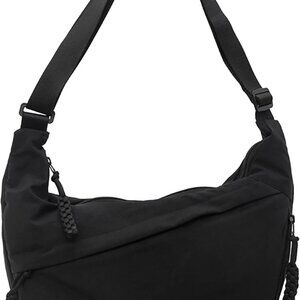 Multi-Pocket Crescent Crossbody Purse - Elegant and Spacious Hobo Bag for Women